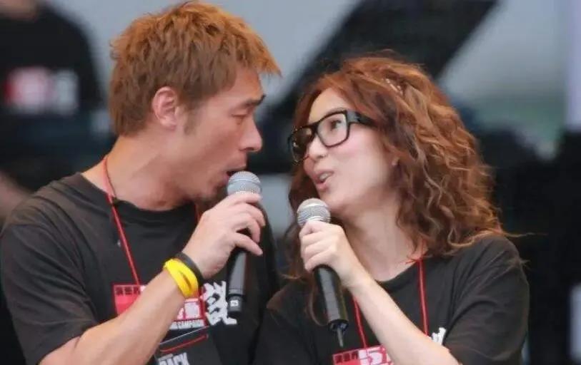 本就不是童话，许志安与郑秀文的那些事儿！痴缠34年，郑秀文选择许志安她一点儿