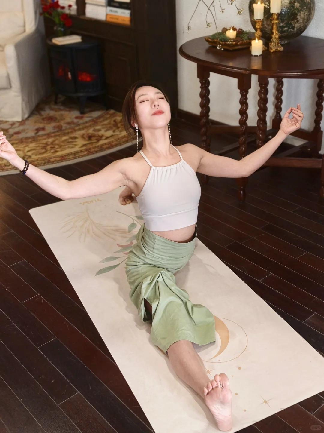 我们总在期待“做到最好”，却忘了瑜伽的本质，是与自己的身体和解，与自己的内心对话