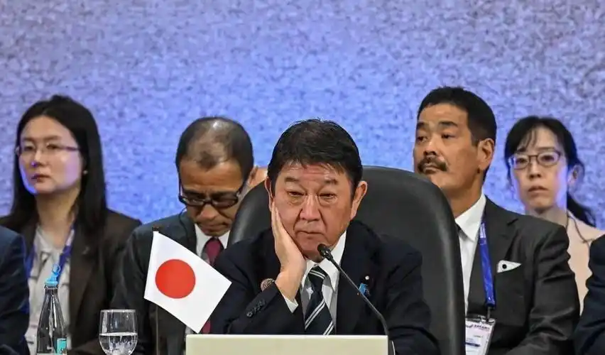 日本出面回应了！尽管日本国内“舆论哗然”，但截至目前，日本政府的态度反倒显得克制！10月14日，据日