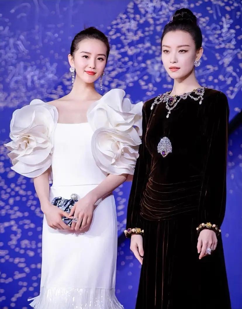 娱乐圈的“差别对待”太扎心！有资本撑腰，果然不一样！王家卫敢“蛐蛐”众人，却