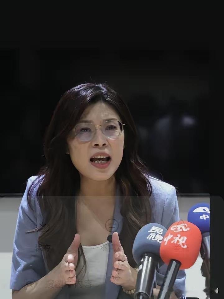 郑丽文这个人体量不大心气不小，总想在中美两大国之间充当操盘手！明明嘴巴上大喊坚