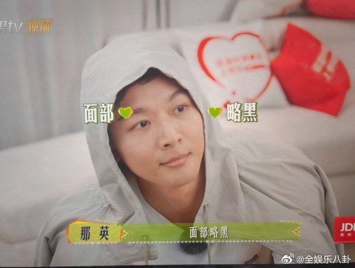 张晚意说防晒防了没防住张晚意太真实啦！防晒防了没防住，这在节目里坦诚分享，毫无偶