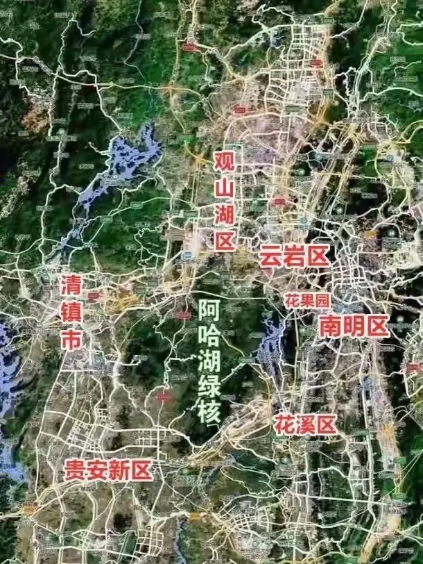 贵阳这个规划看起来就是为大贵阳，大城市准备的。照去年的人口增长速度再过二十年的