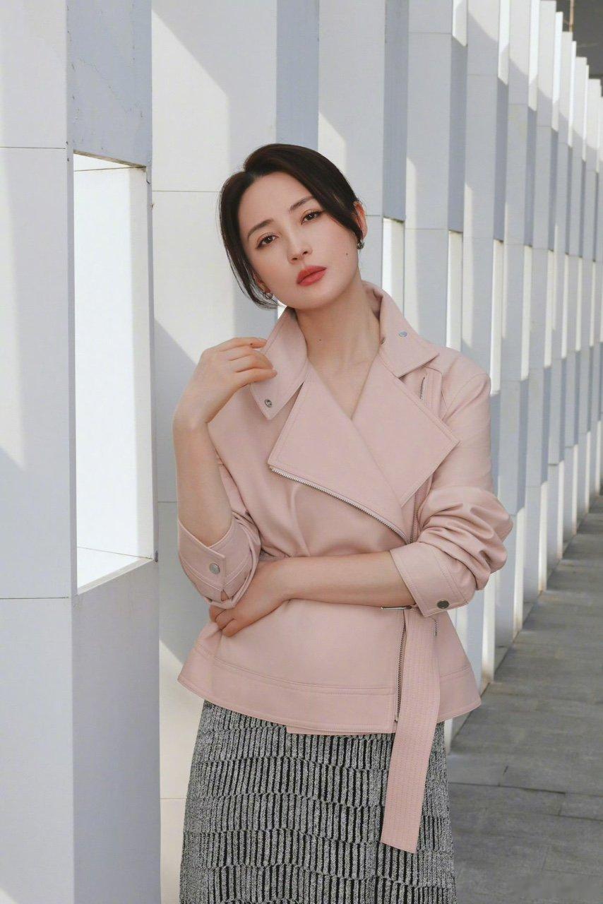 蒋勤勤百花奖女配提名蒋勤勤百花奖新提名蒋勤勤百花奖女配提名
