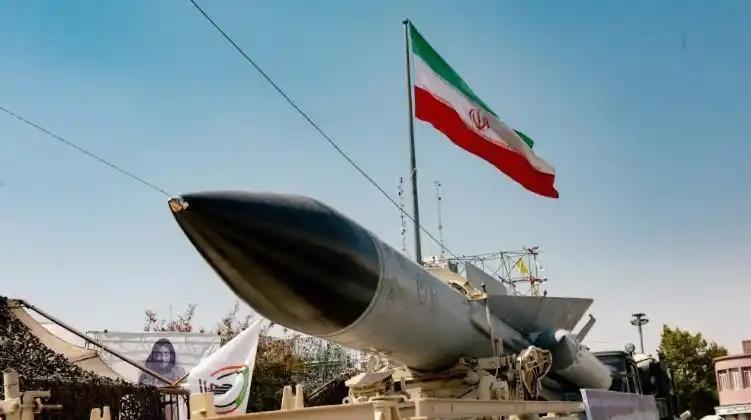 五批导弹原料运向伊朗！ 可能有人要问了，这原料到底是啥，能让美国这么紧张？说