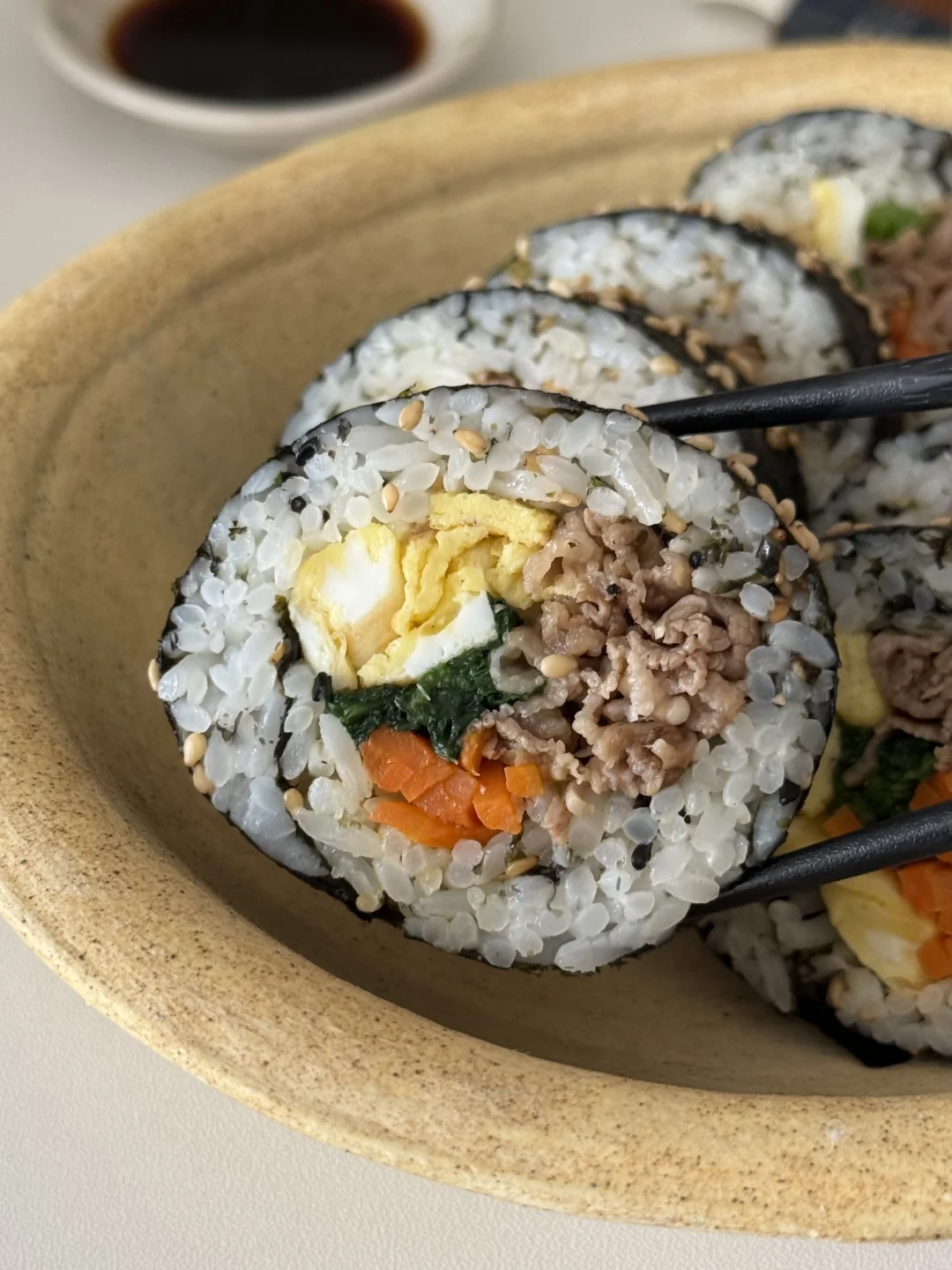午餐｜我也包出圆鼓鼓的肥牛紫菜包饭了🥢