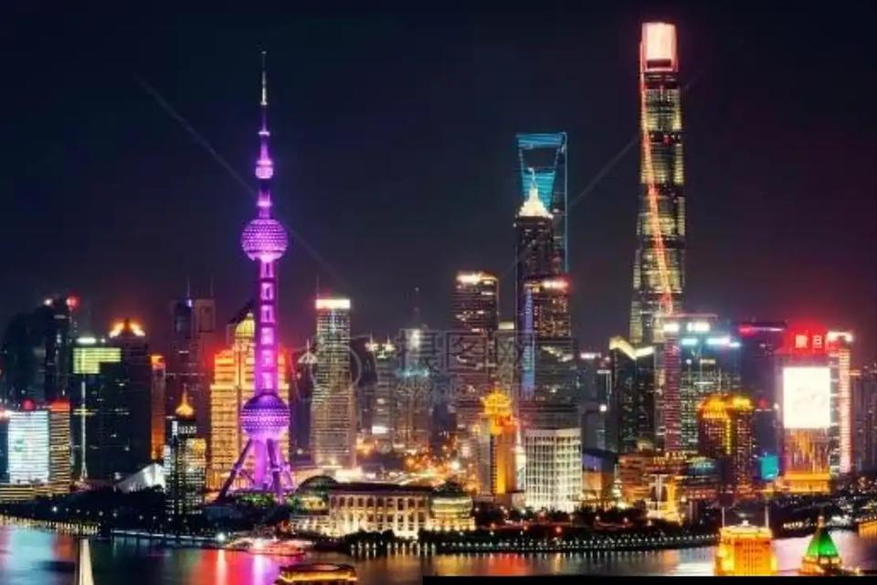 如果三战爆发，我国必须死保这三座城市！第一座：北京。若战火重燃，北京必然