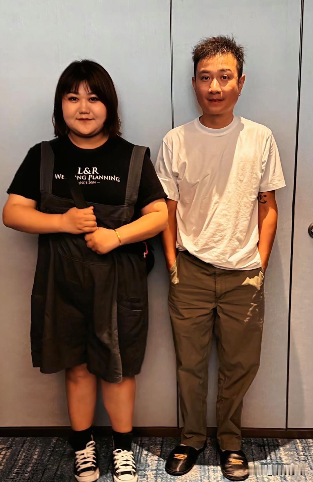 文章在长春参加朋友婚礼被偶遇，他现在胖了不少，面相都变了，皮肤也蜡黄，看起来有点