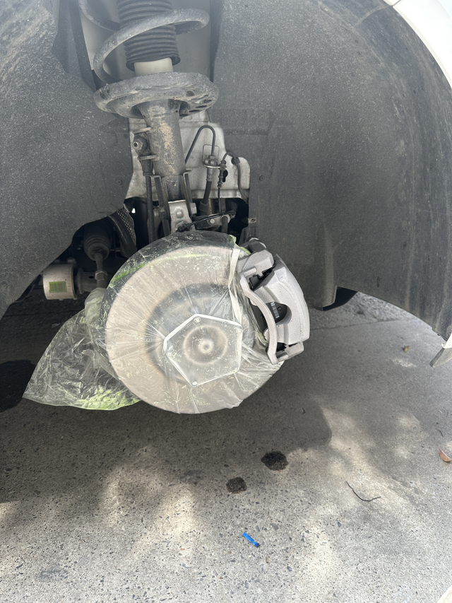 卡钳轮毂改装算非法改装吗，保险理赔吗1.r19+ps5，前六后四tei2.前