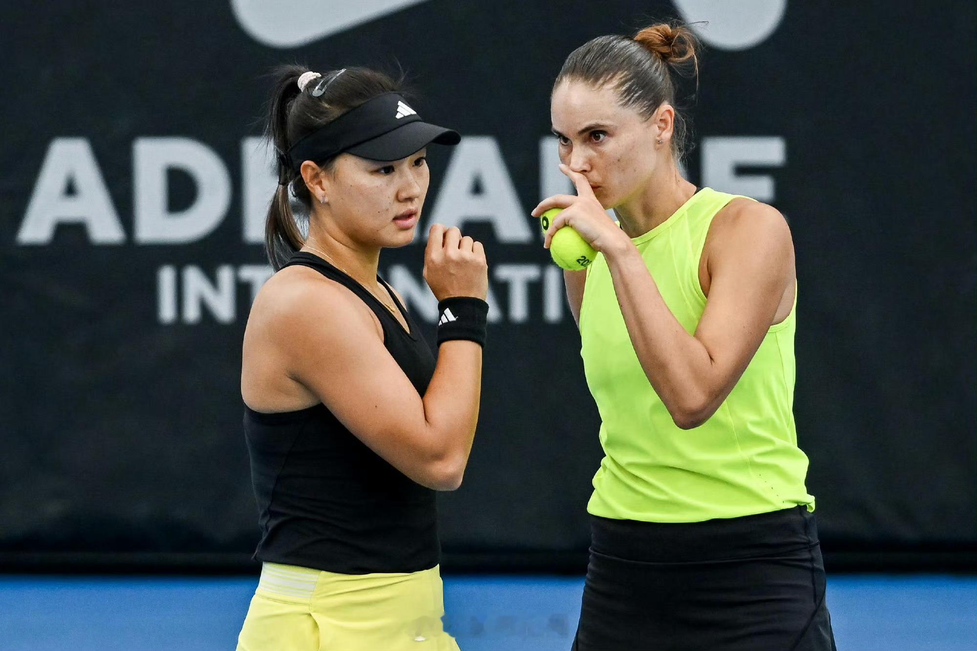 辛辛那提WTA1000双打首轮郭涵煜🇨🇳/帕诺娃🇷🇺以5-7/6-0/1