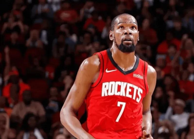 黑子要集体破防了，他们估计要被杜兰特阴阳到！火箭主场打老鹰，全场战罢，火箭11