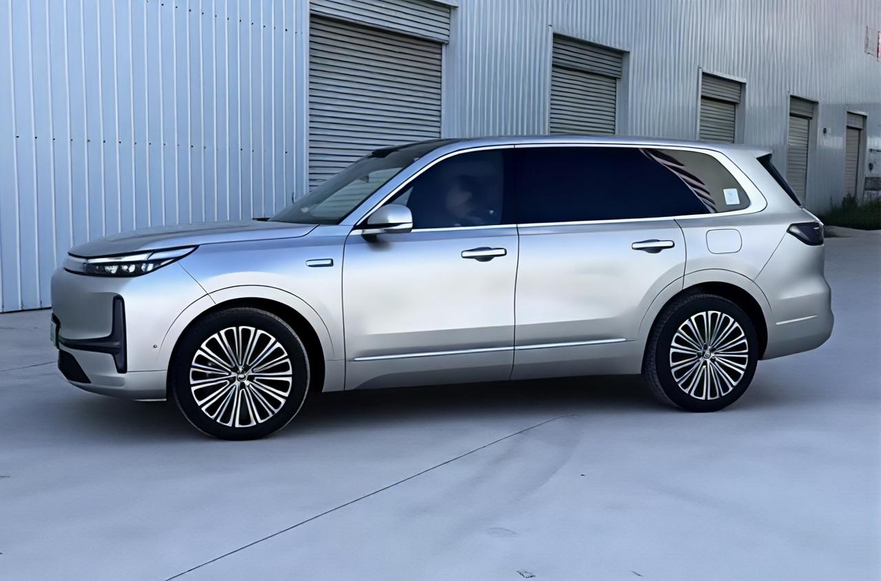 银河M9出一个纯电版，配100度电池包，定价19.98万，会不会卖疯了？刚上