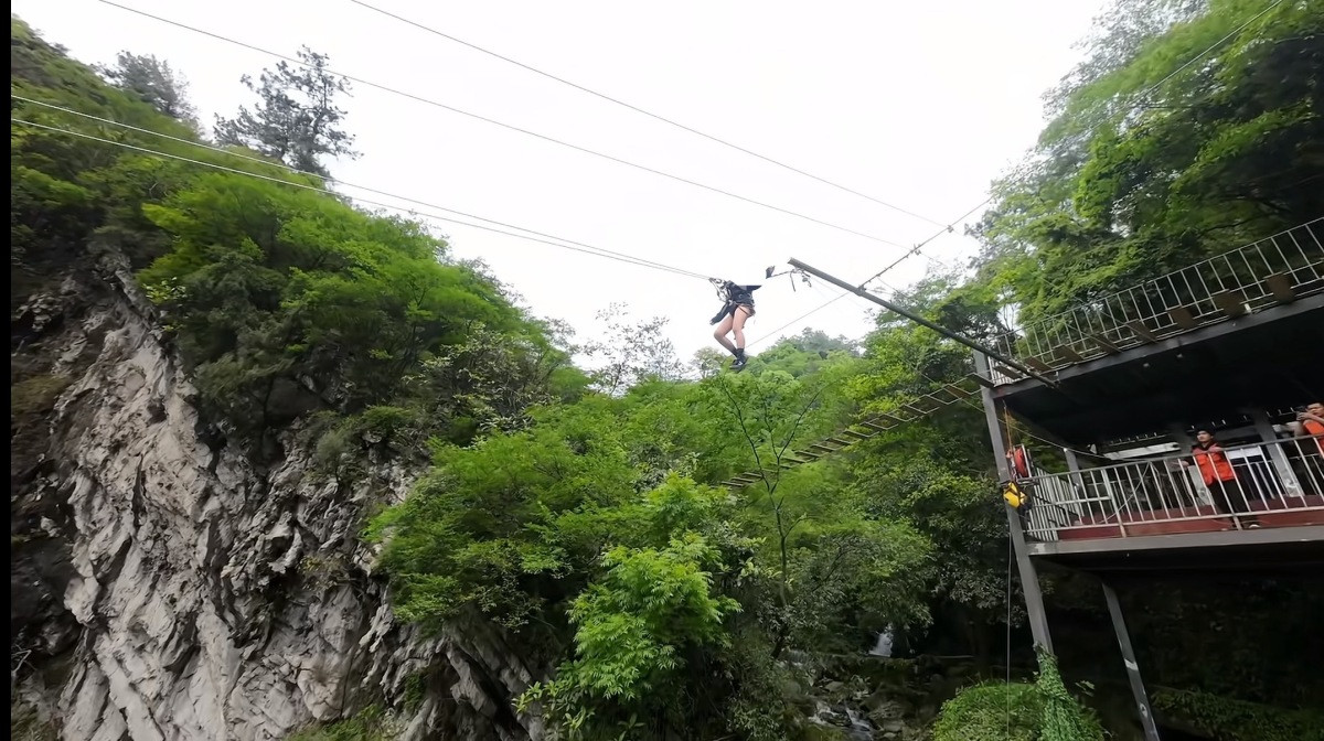 女游客秋千坠亡已和解 律师发声