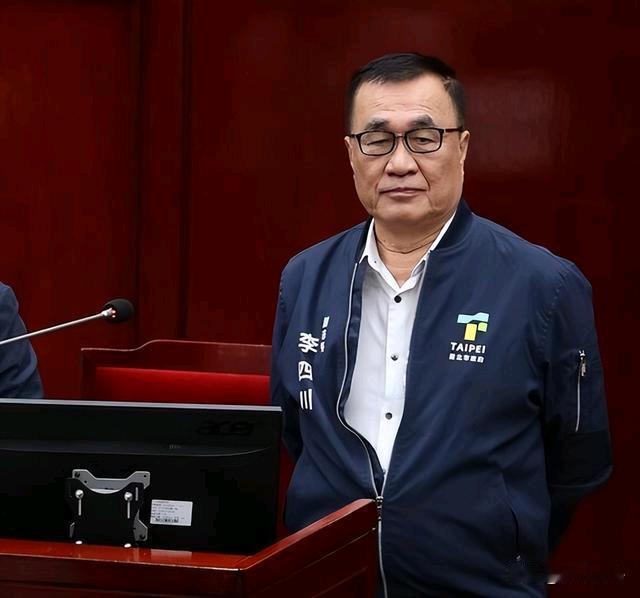 继沈伯洋上王伟忠节目创下250万超高观看热度后，新北市长选战率先迎来亮点！国民党