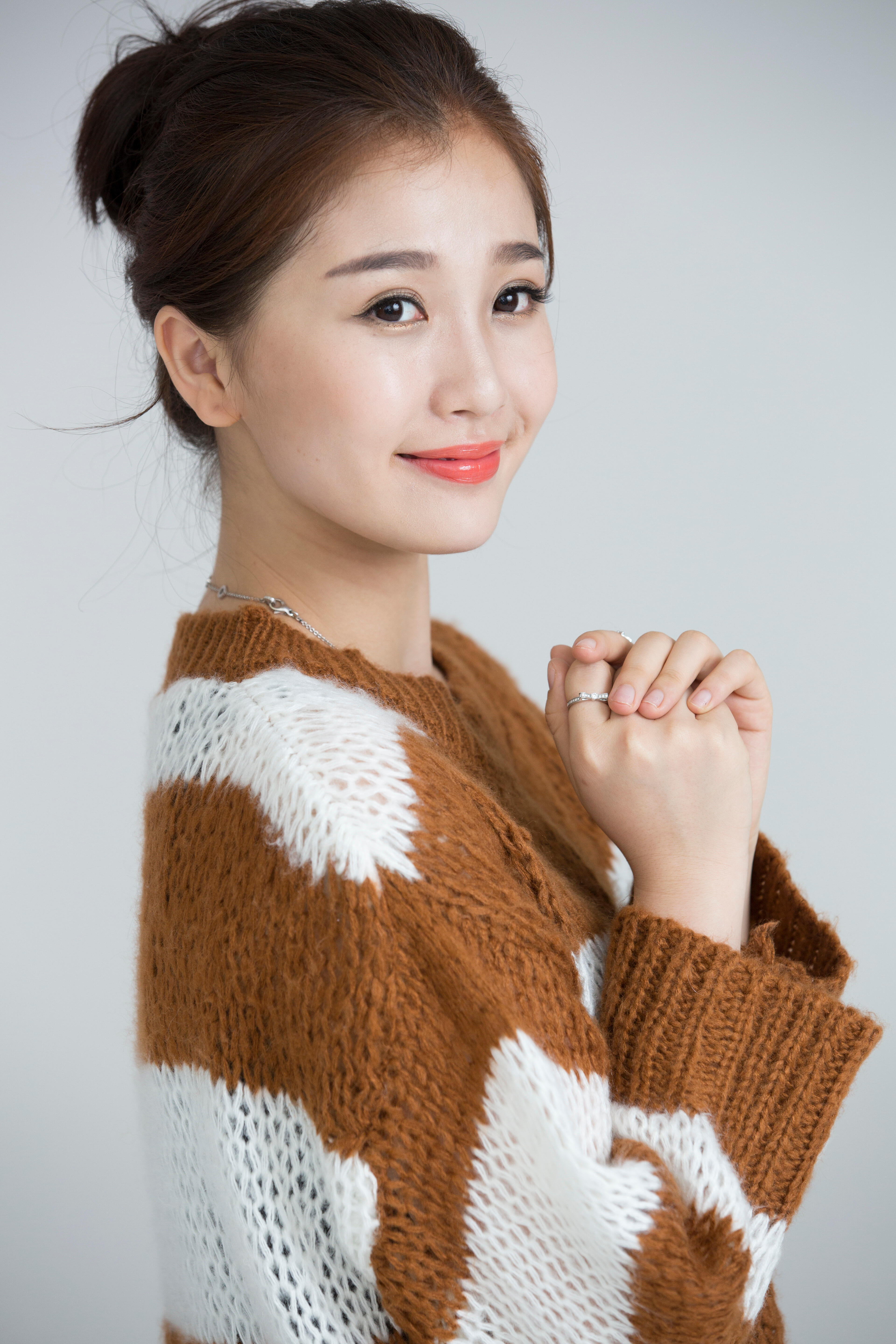 虞书欣穿的毛衣太……