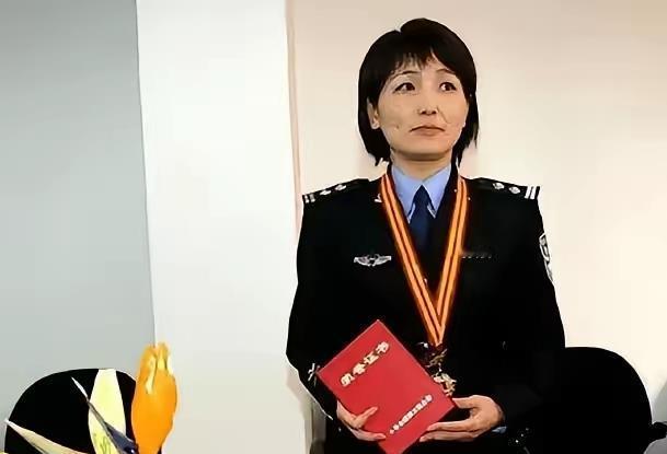 2006年浙江杭州，坐了三年牢的服刑犯人，无意间在狱中电视瞧见当初把自己送进监