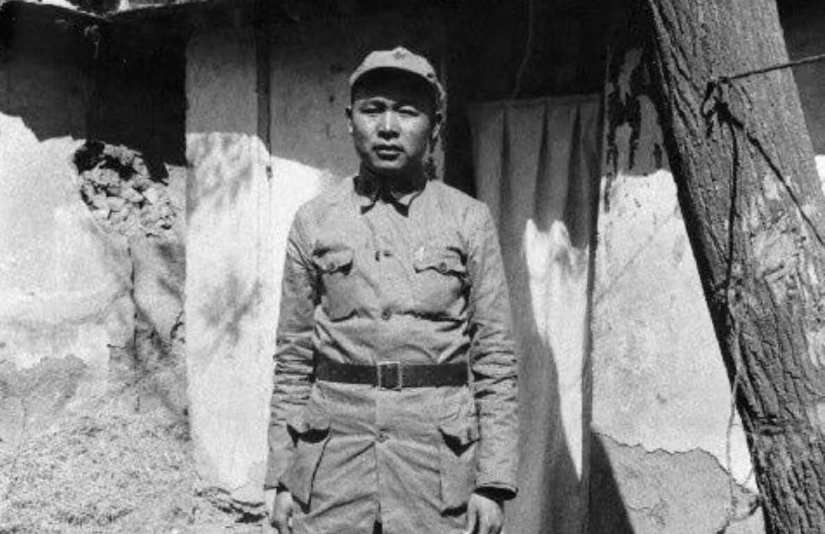 红25军为什么是我红军第一个德械部队？徐海东指挥的红25军在当时是真的富得流油