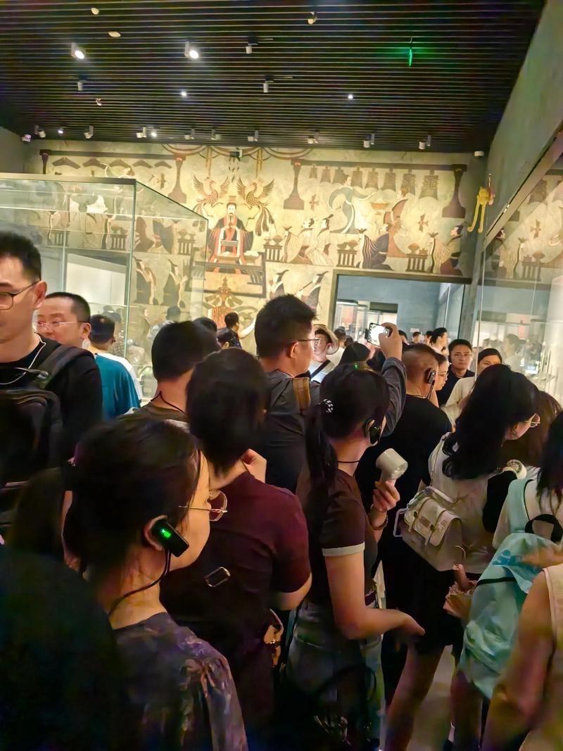 为什么铁路又出现一票难求，答案也许在这里即将到来的2026年春节是史上最长的