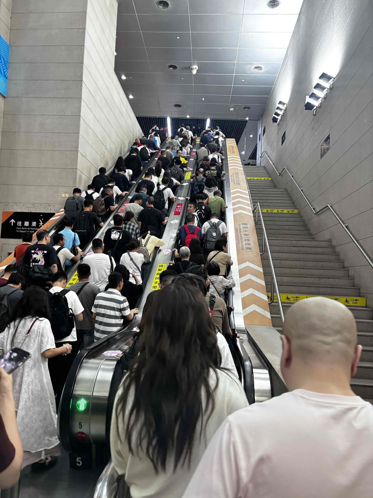 只有去了澳门才能明白繁华这两个字的含义只有去了澳门才能明白原来天空也可以是