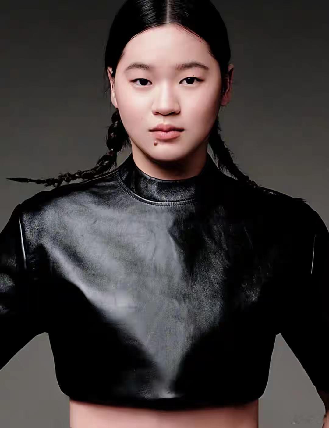 全红婵大变样！这次真的厉害！18岁全红婵再一次惊艳所有人，成功登上《人物》年度