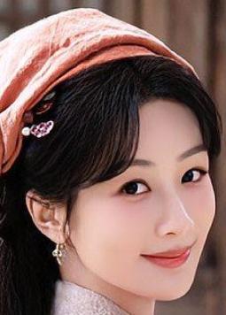 2026年4月20日，古装大剧《家业》发布全新预告。该剧由惠楷栋执导，杨紫、韩东