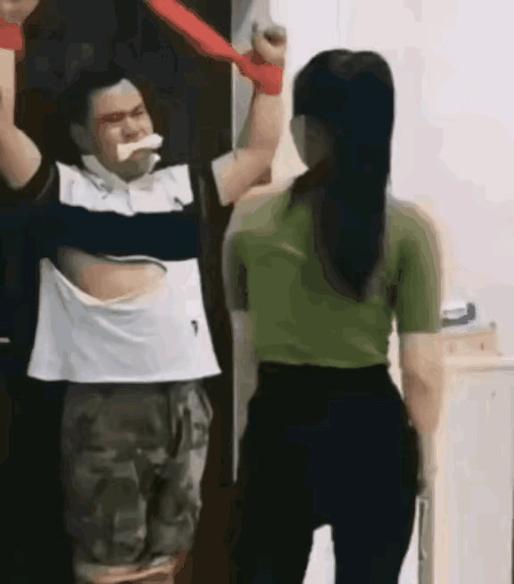 笑麻了，这就是看别的小姐姐跳舞的结果😯