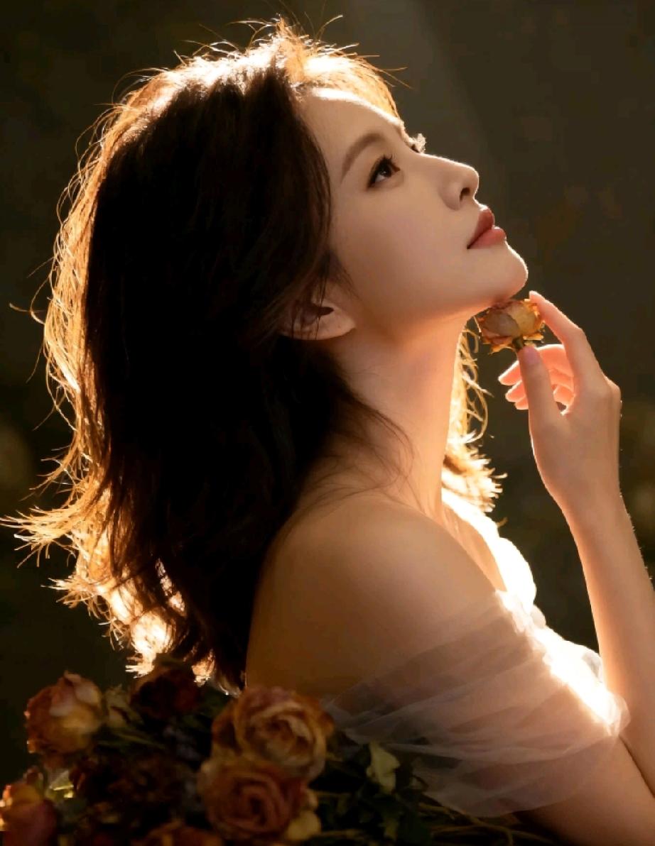 我发现，很多人对“中年危机”的理解是错的。大家总以为，40岁的焦虑来自房贷、