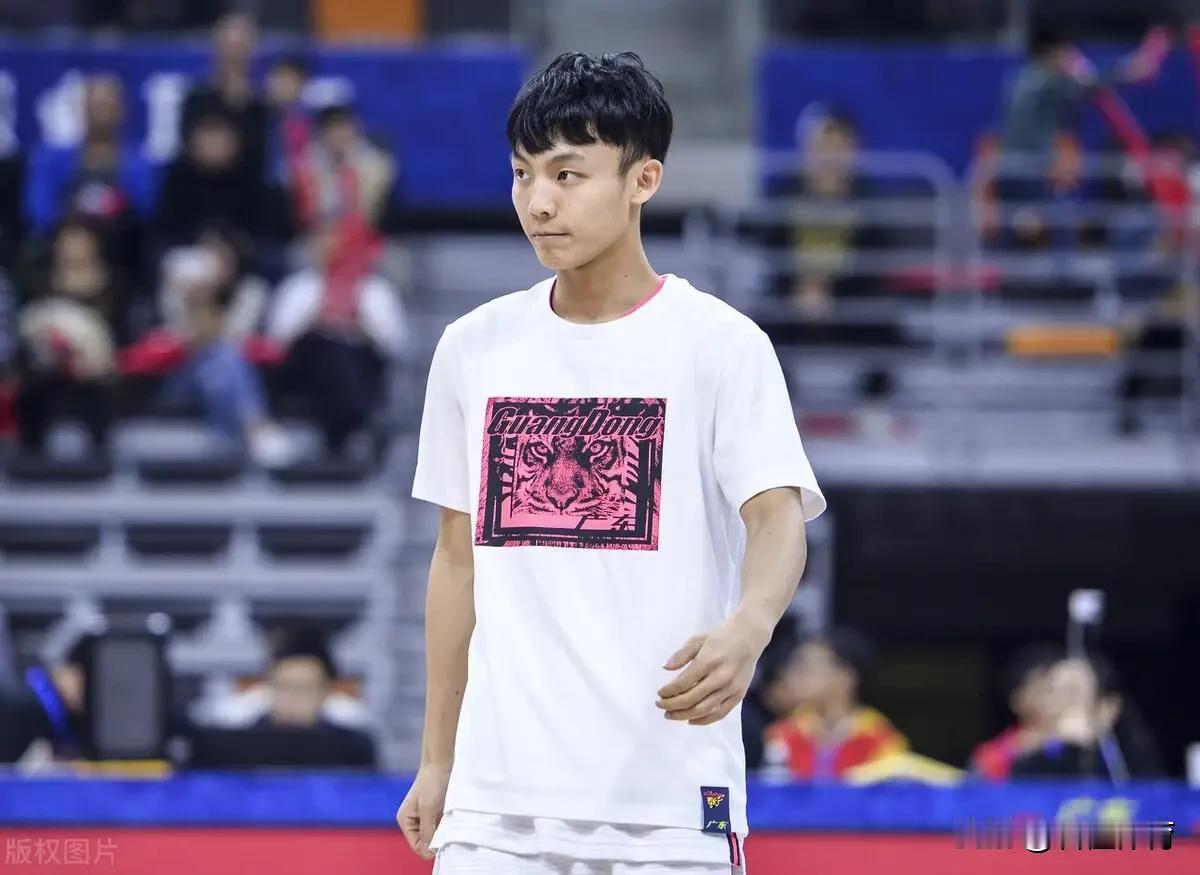 徐杰打脸郭士强！CBA俱乐部杯首战，狂砍25分11助攻5篮板的全面数据，郭士强手