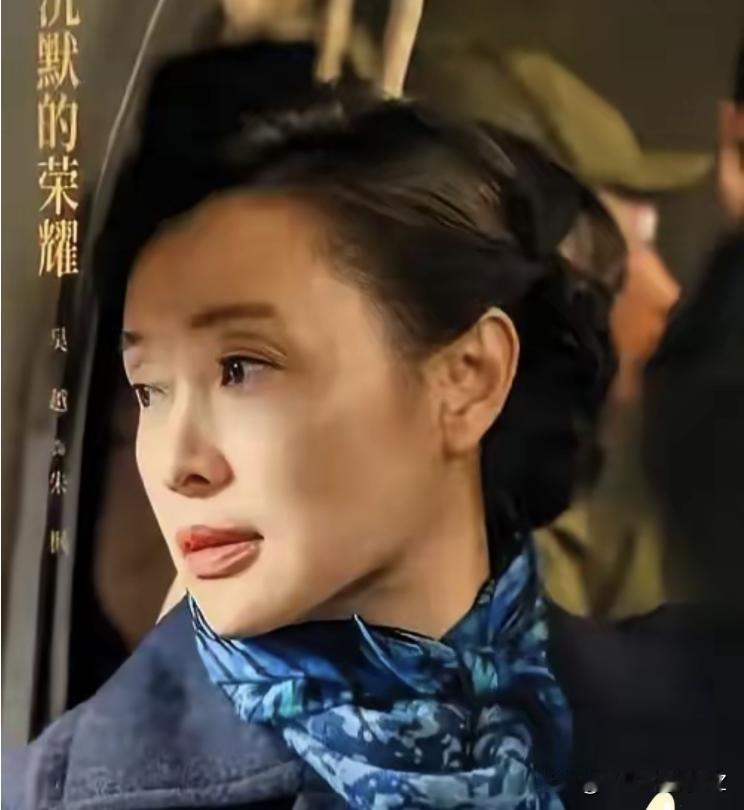 我只服吴越一件事以前她被骂小三专业户时，全网骂到我妈都跟着追剧骂，现在《沉默的