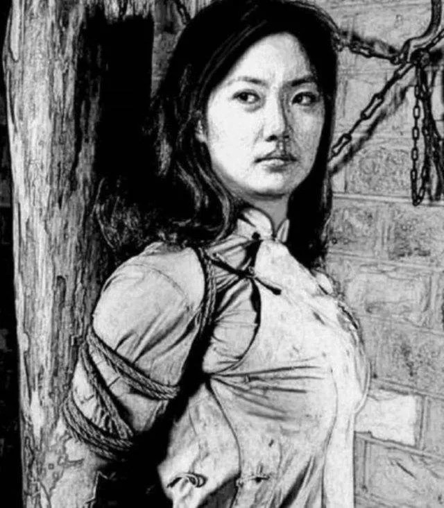 太君，不要再打了，我一定全招……”1939年，红军的一个女战士经不住敌人的严刑拷