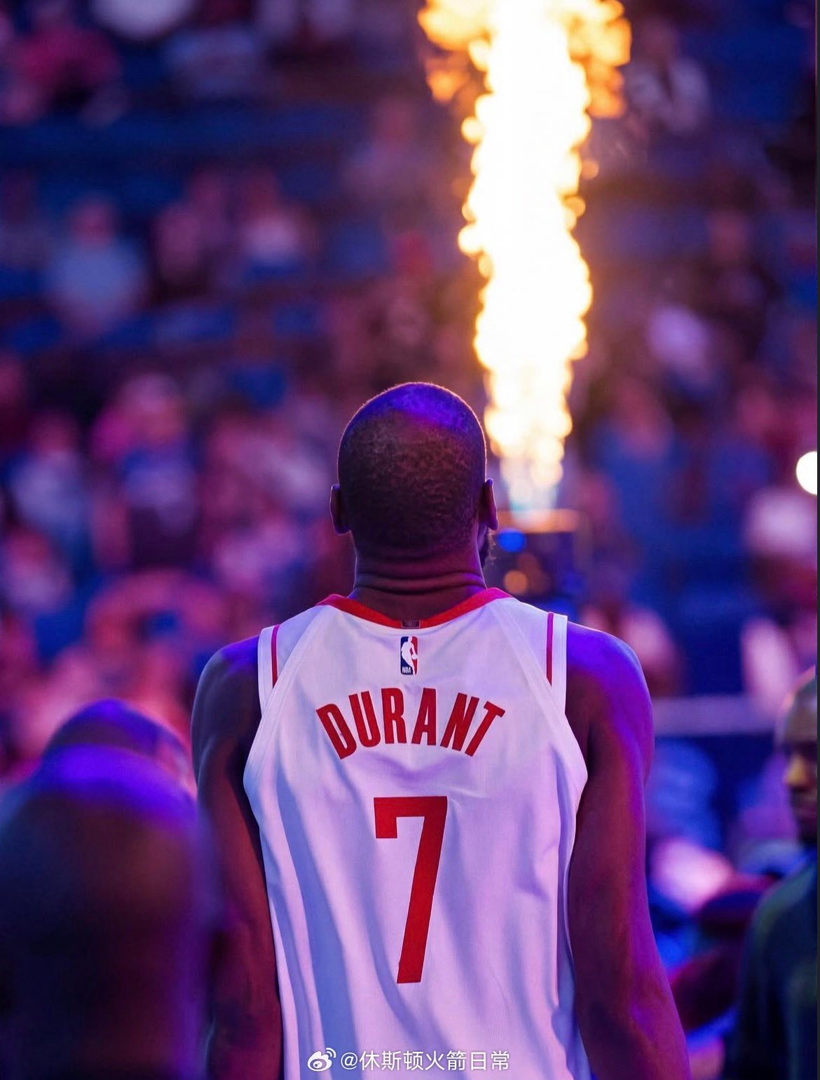 晚安。照顾好自己，这个世界的美好才会属于你。无法重来的一生，请尽量过得快乐，善待