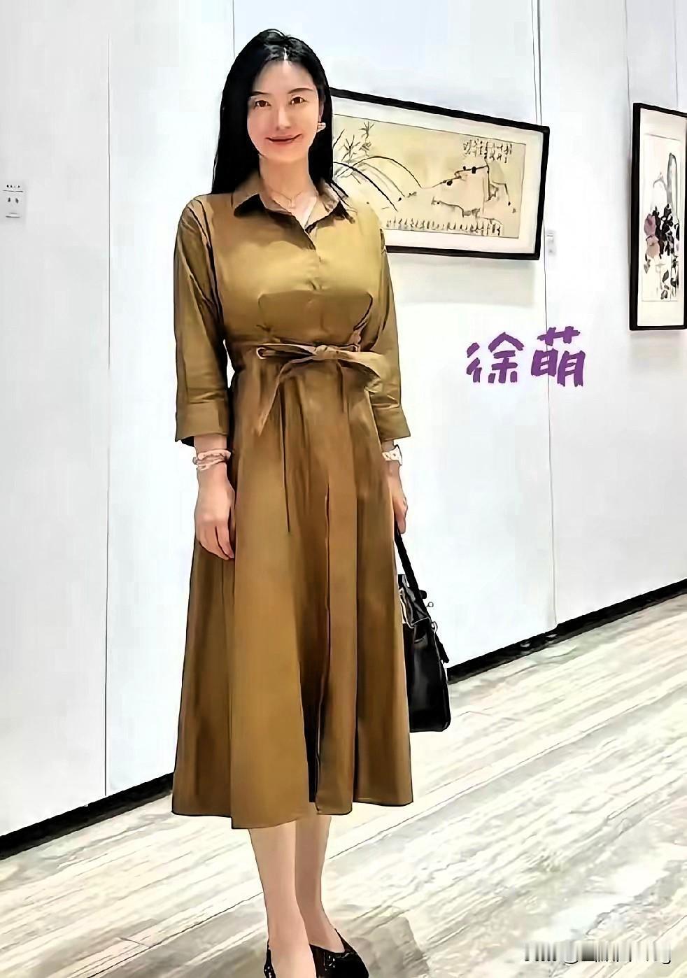 87岁范曾这波操作真是把全网看傻了！刚和小50岁的第四任妻子徐萌结婚一年，就官宣