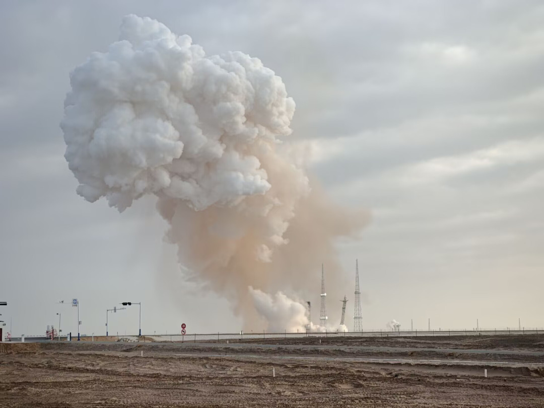 没事，再来！【航天长十二甲回收失利】北京时间12月23日10时许，长征十二号甲
