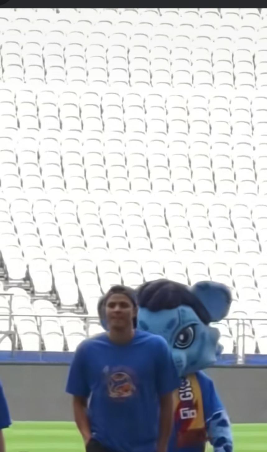 申花功勋队长迎来最体面回归！唯一遗憾应该留下来观看3天后申花与蓉城的焦点比赛！当