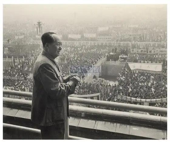1956年毛主席做出预言，台湾未来只有两条路，现在看真的精准!毛主席说:“台湾想