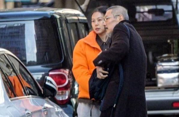 <em>洪尚秀</em>婚外情曝光，金敏喜怀孕引热议娱乐圈又出大新闻了！大家熟知的韩国女星金敏喜