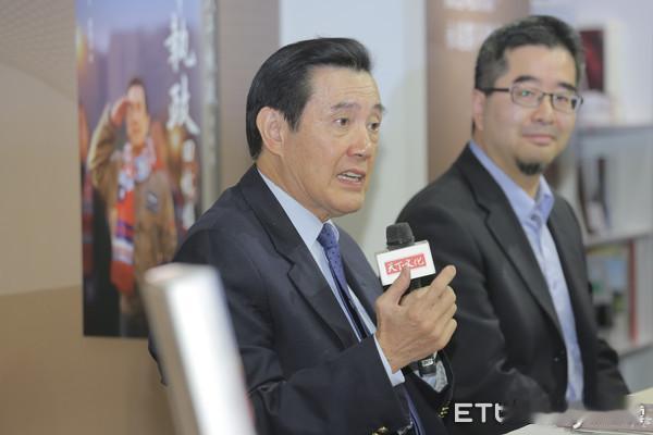 马办家变近日上演罗生门，前立委邱毅语出惊人，称这件事本是茶壶内风暴，但马英九“昏