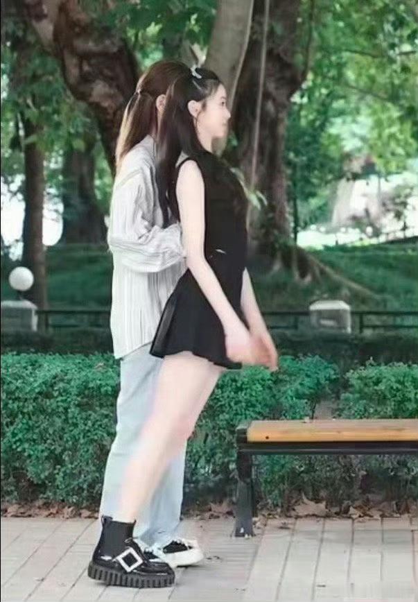 刘浩存这身体控制能力好强，P1居然能站这么稳​​​