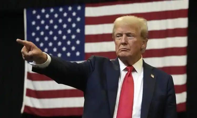 特朗普突然宣布：以色列伊朗很快会重新开战，美国也会再打伊朗据央视新闻报道，当地