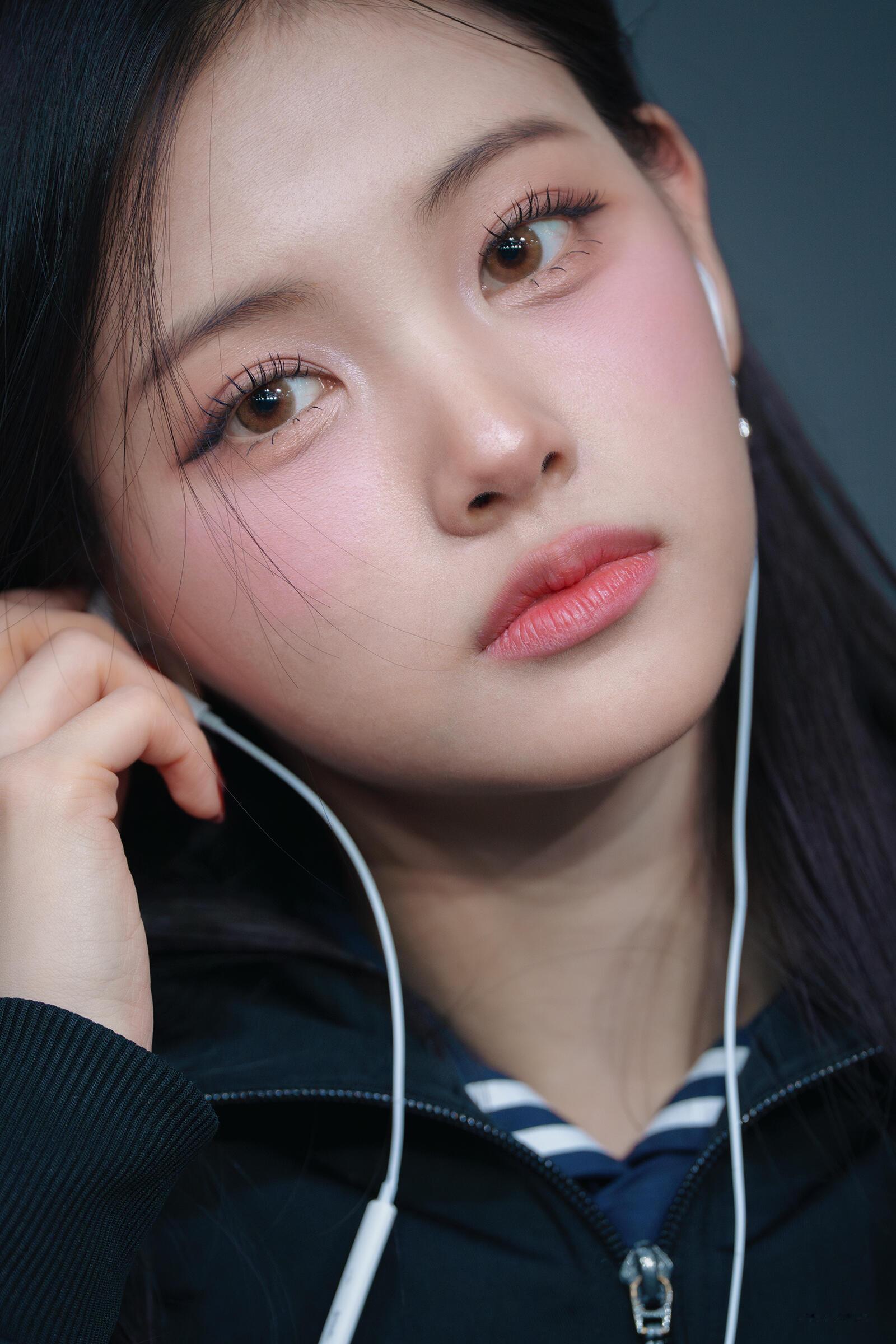 真不愧是我们yihyun好好品的脸部细节….🫧​​​