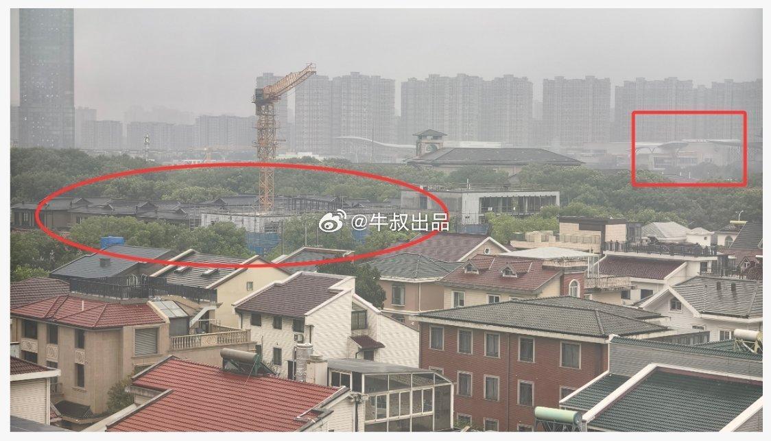 好了，达叔说的对，这个项目确实是打着商业的幌子做的合院[大笑][大笑][大笑]