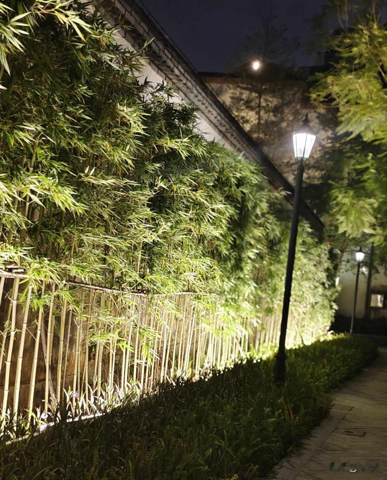 福州地震的夜晚，完全没睡好！一夜被惊醒两次，第一次刚睡着，就被地震猛烈的晃动惊