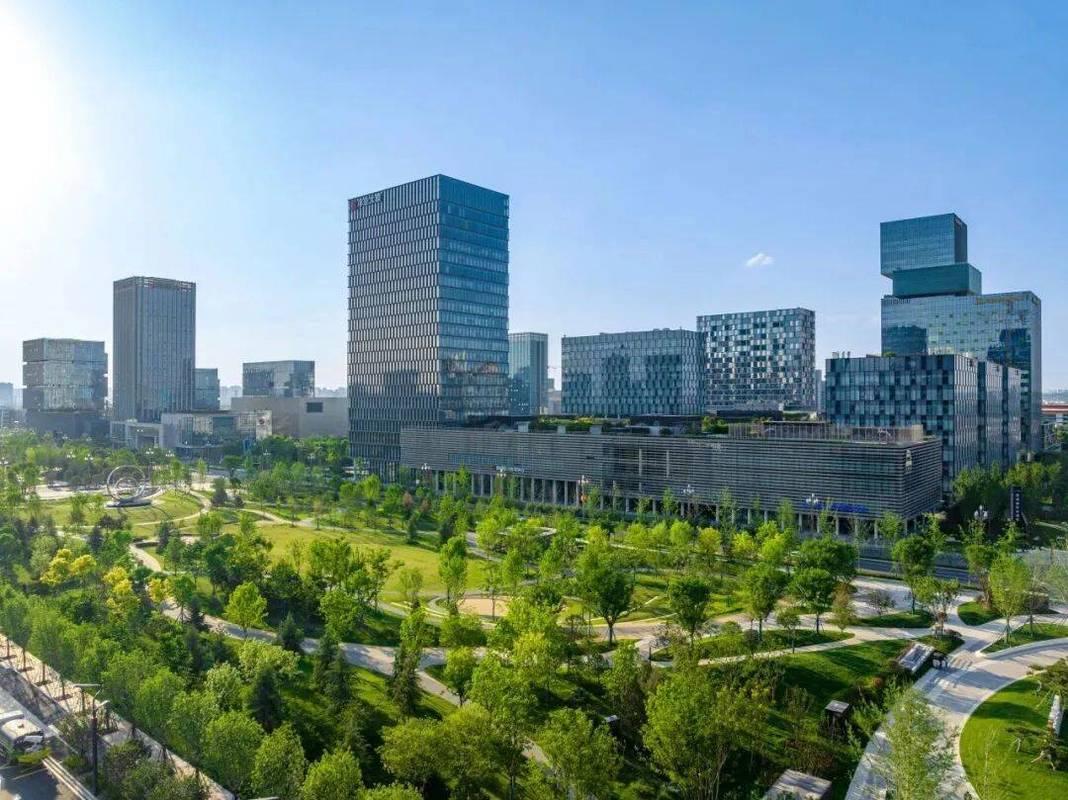 2026年5月中国工商银行陕西省分行拟向西咸新区提供的200亿元银团融资支持。这