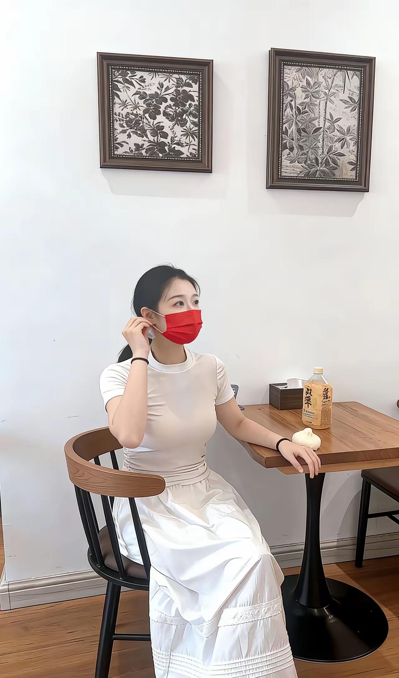 不知道带口罩等会咋吃啊？