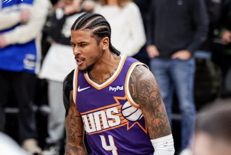 NBA常规赛太阳客场对阵雄鹿的比赛已经结束。全场战罢，太阳以129-114战胜雄