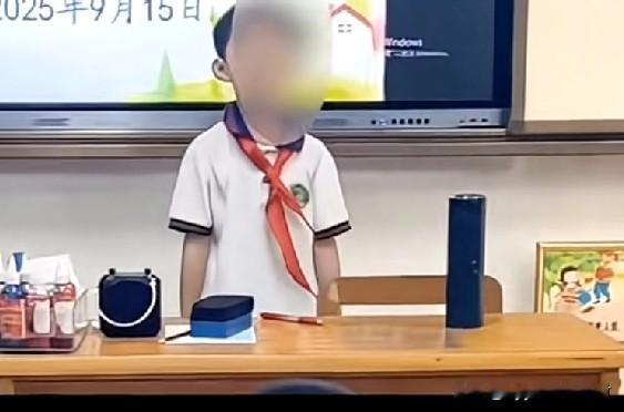 不得不承认!这个小学生,是史上最牛的班长候选人了!他为了给自己多拉几张选票,于是