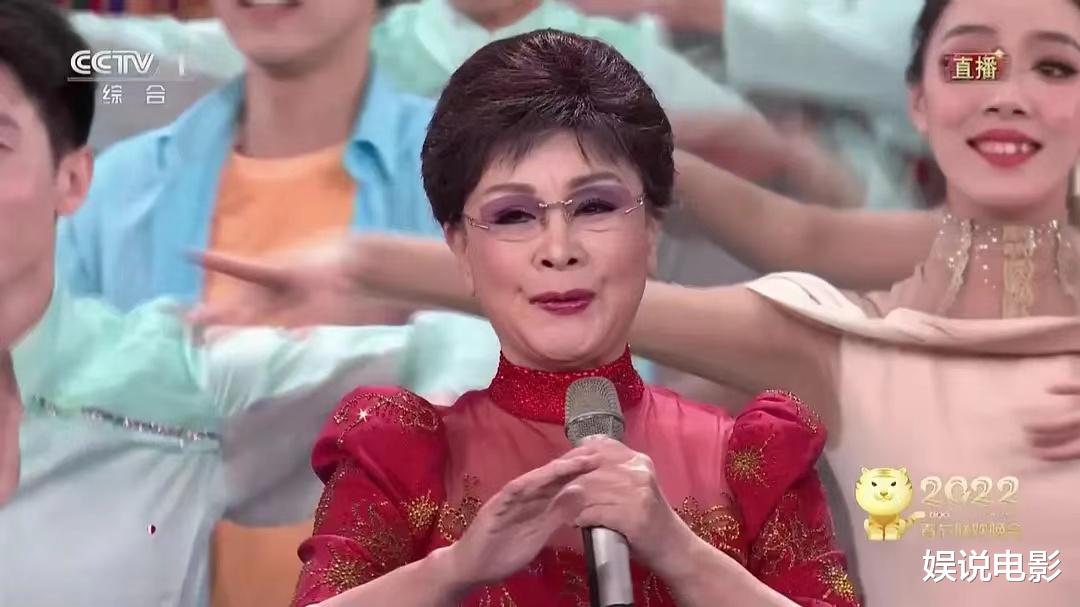 李谷一再缺席马年春晚 身体原因成主因