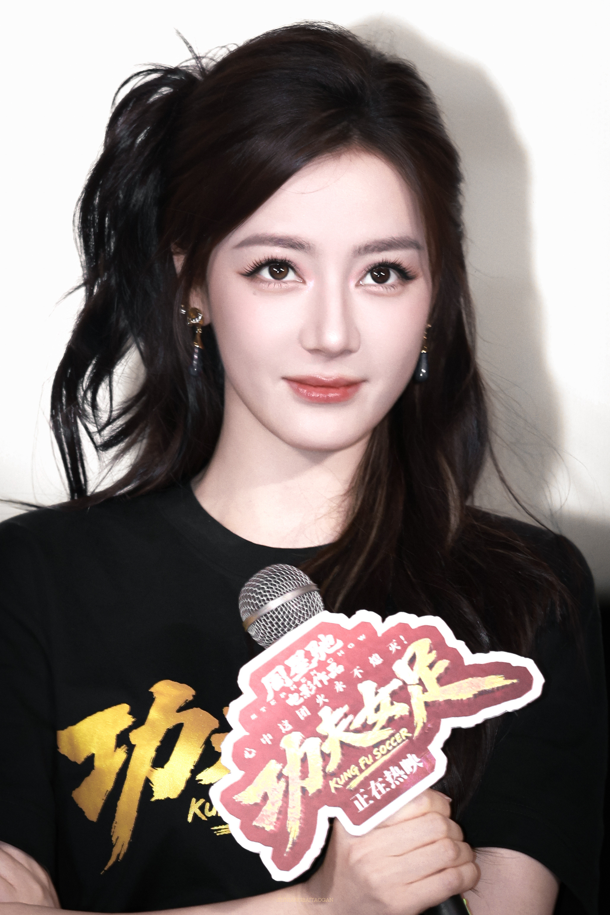 收藏✨无敌美萌的猫儿🐱周星驰回应选角迪丽热巴