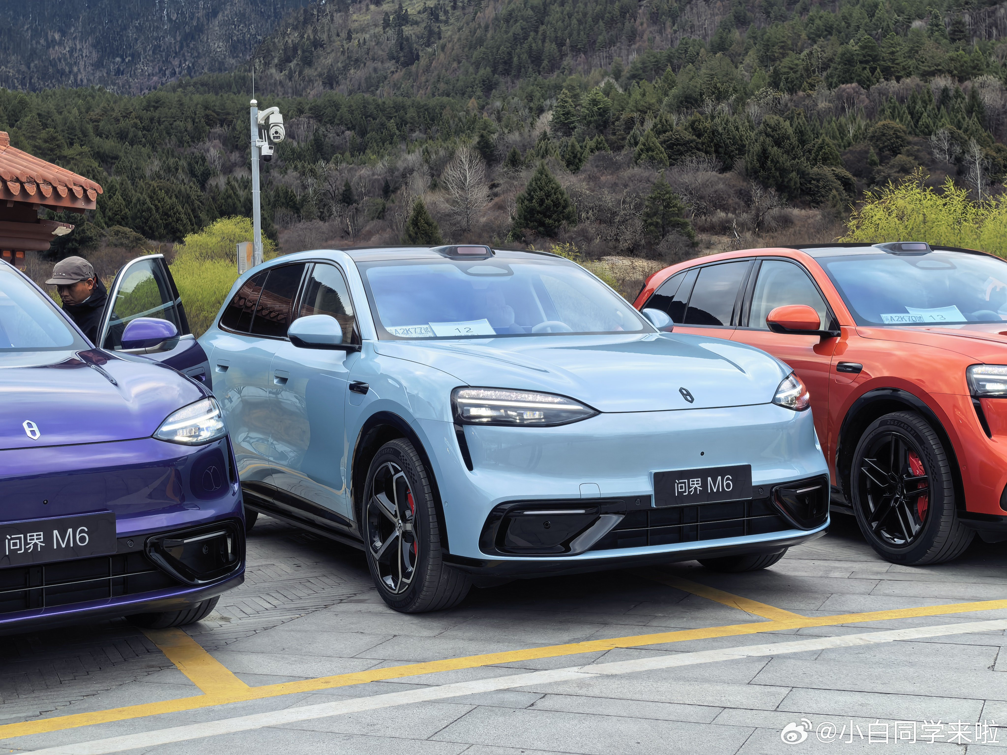 问界M6七种外观颜色实拍图分享给大家，大家都选了哪种颜色？大v聊车问界m6