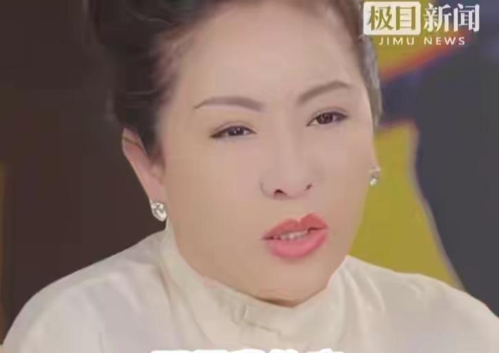 向太没说一句“你行”，却把30个亿的项目塞进向佐手里。不是给钱，是给路。青年